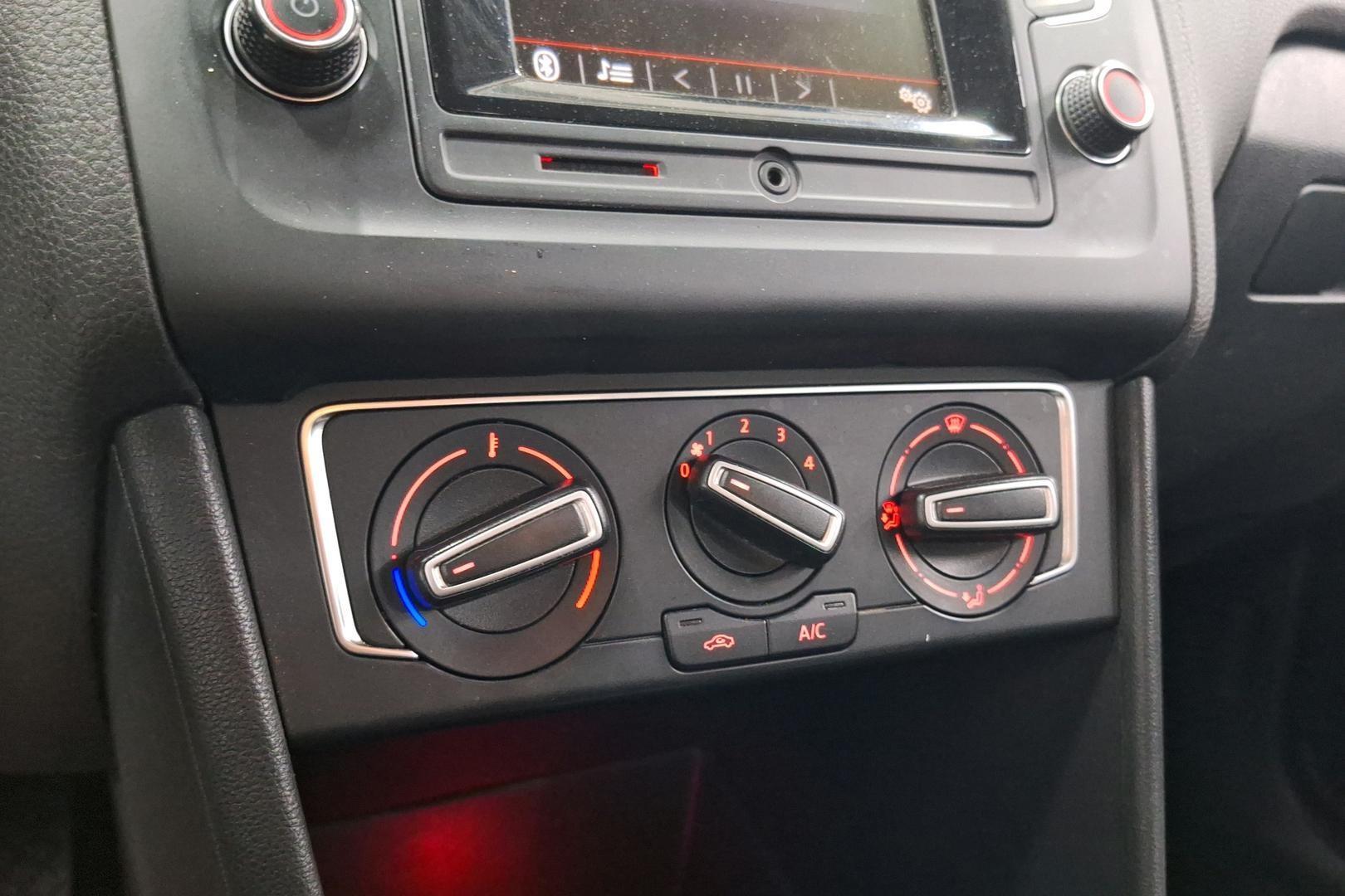 Volkswagen Polo 2016