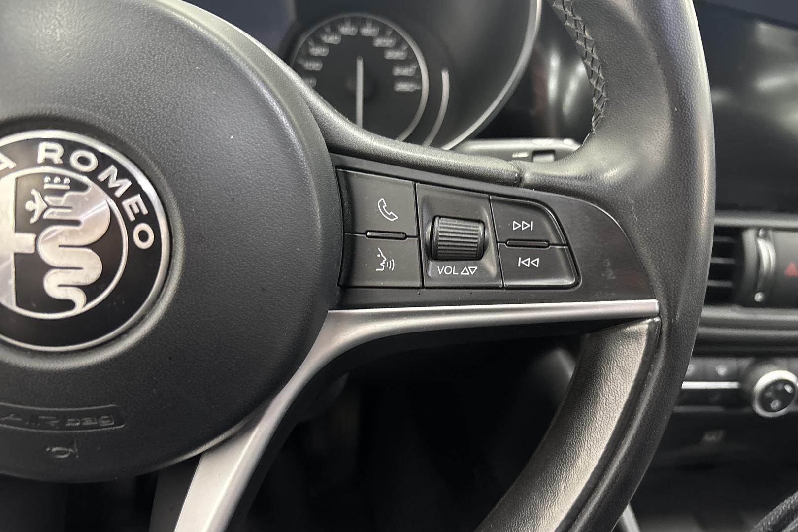 Alfa Romeo Giulia 2016