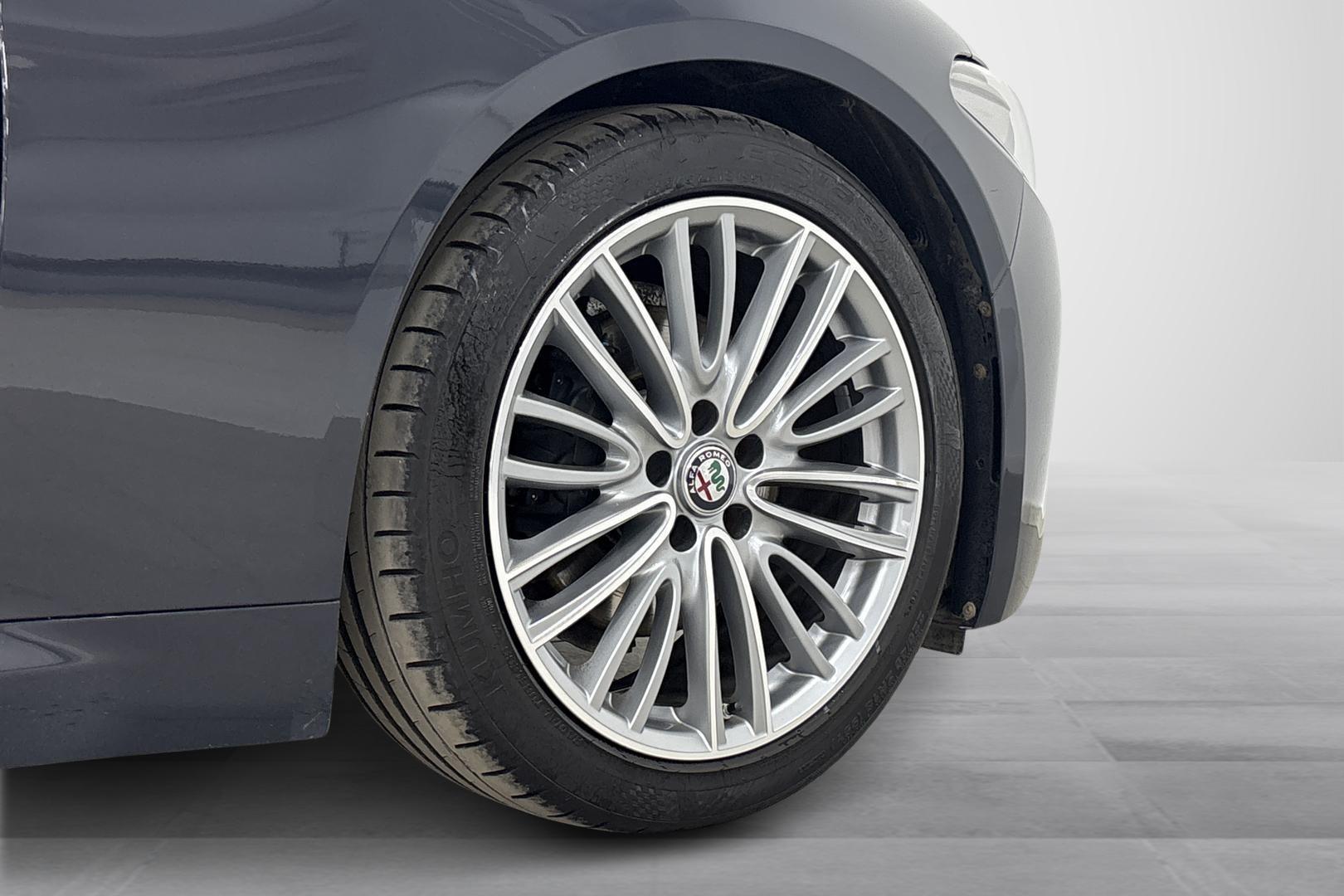 Alfa Romeo Giulia 2016