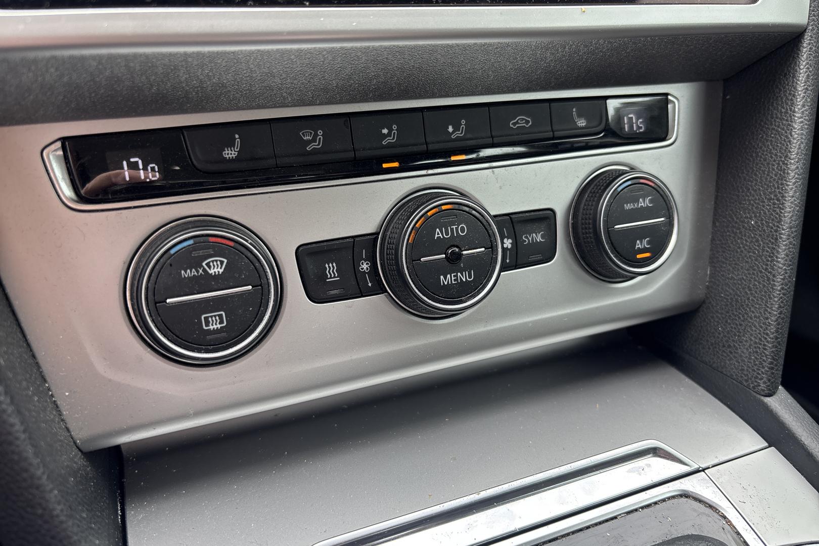 Volkswagen Passat 2019