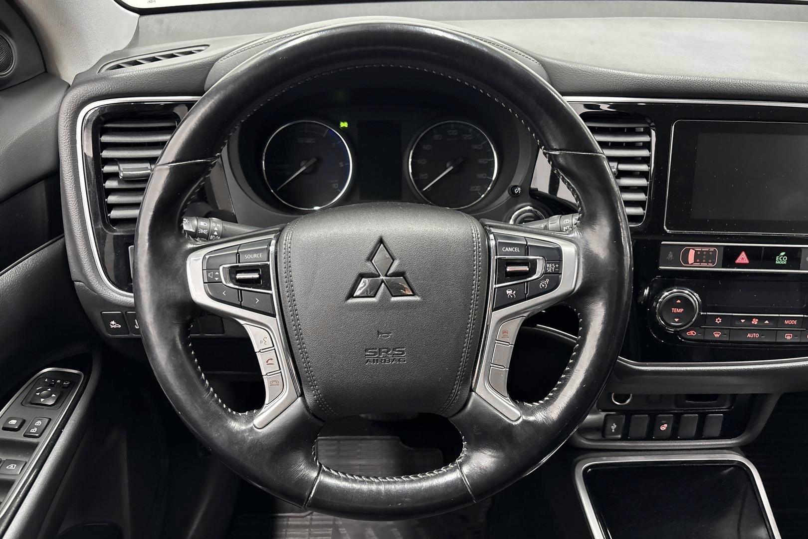 Mitsubishi Outlander PHEV 2018