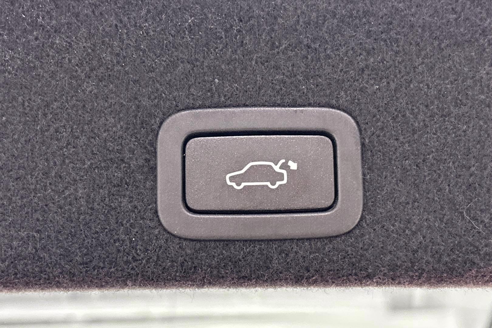 VOLVO XC60 2016