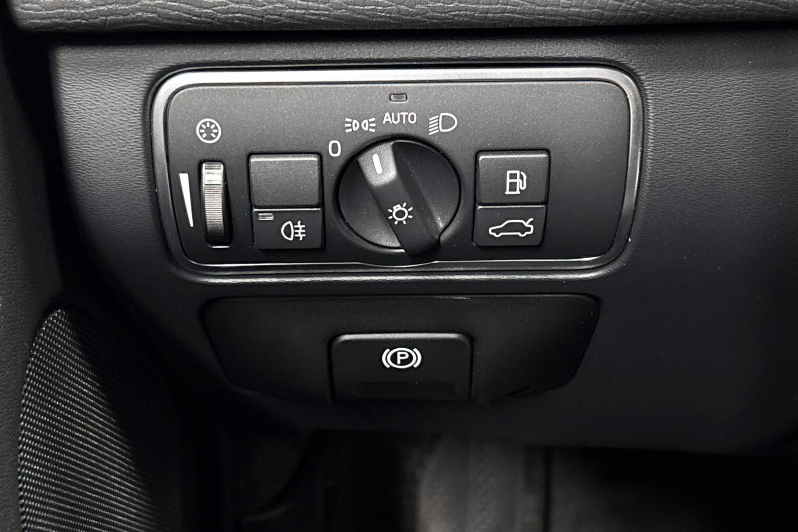 VOLVO XC60 2016