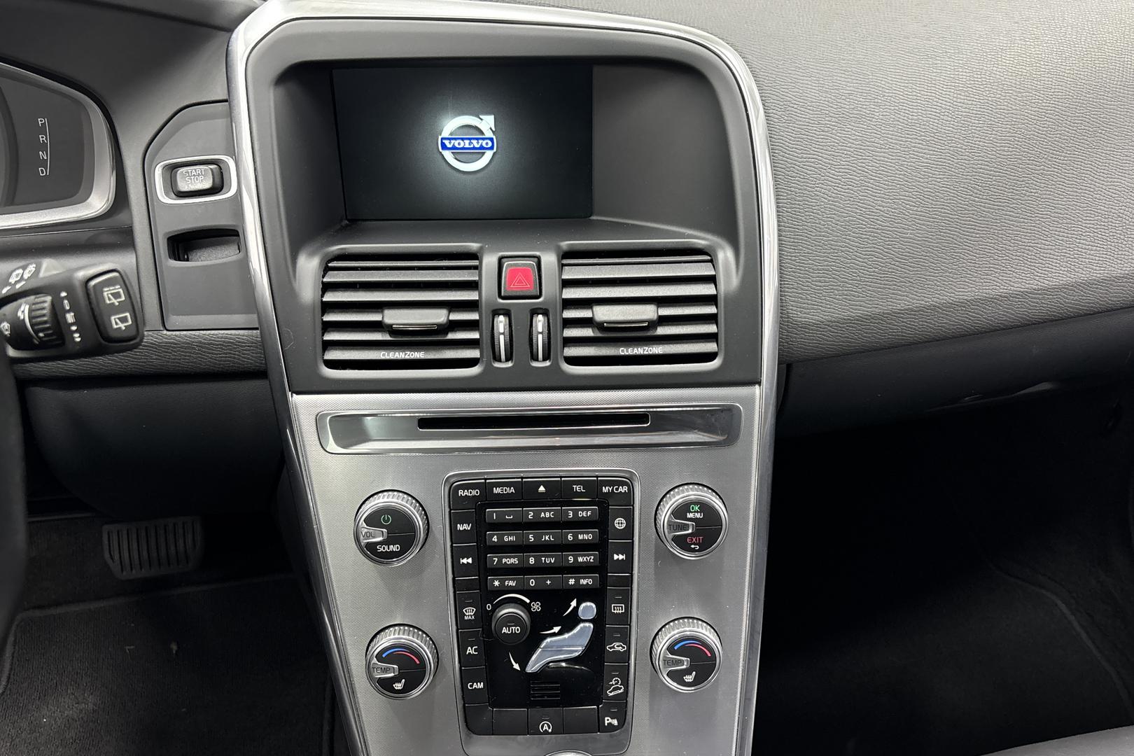 VOLVO XC60 2016