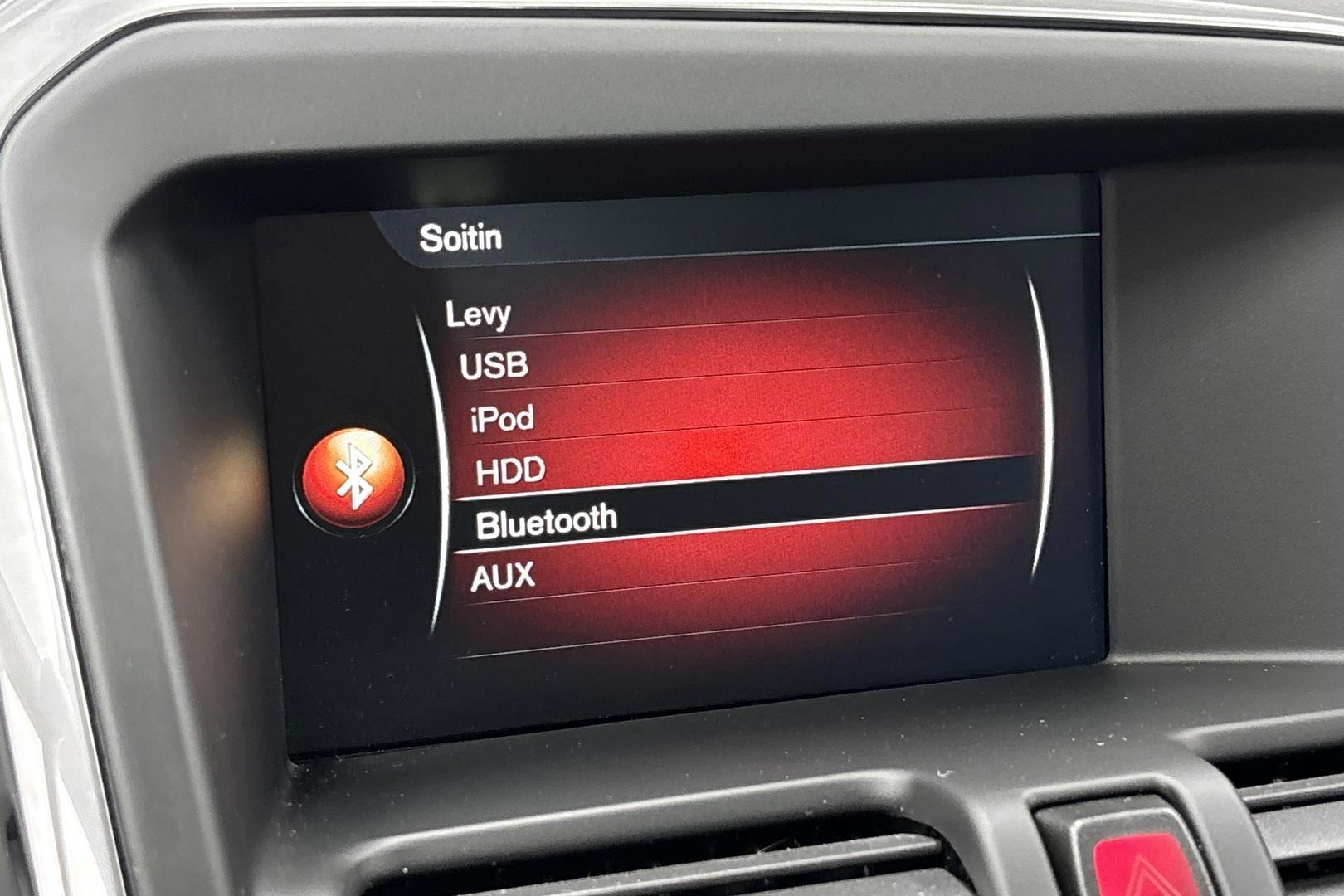 VOLVO XC60 2016