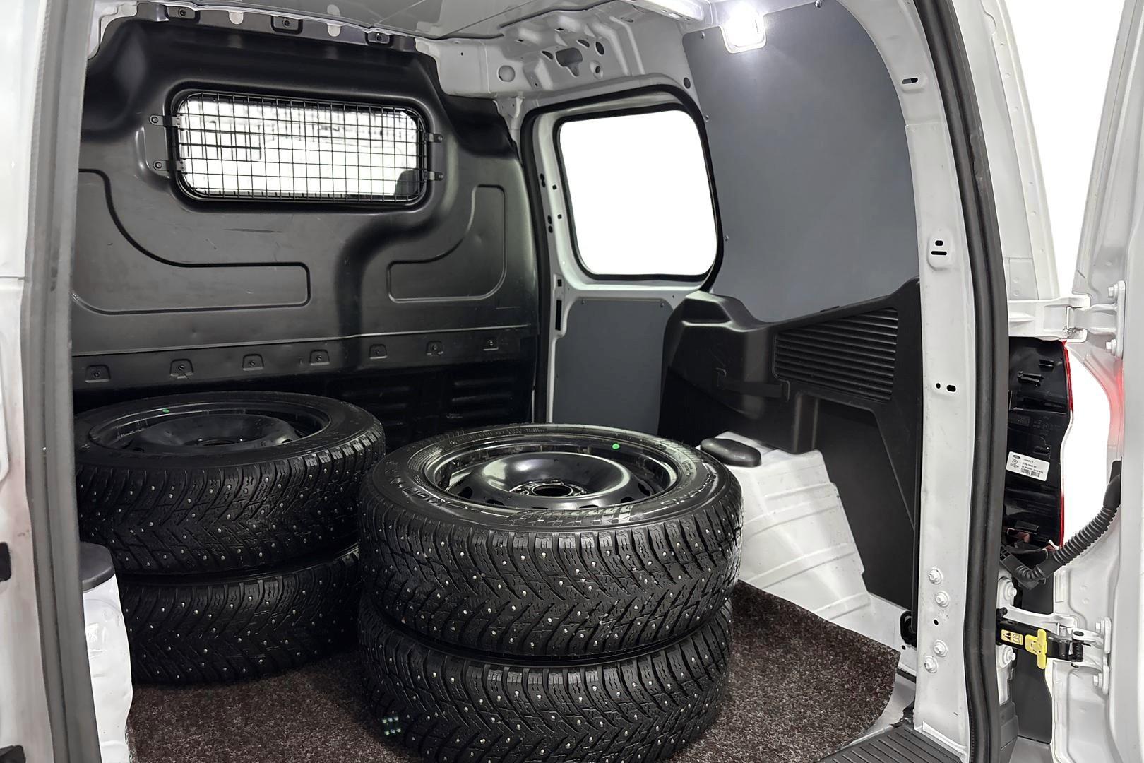 Ford Transit Courier 2023