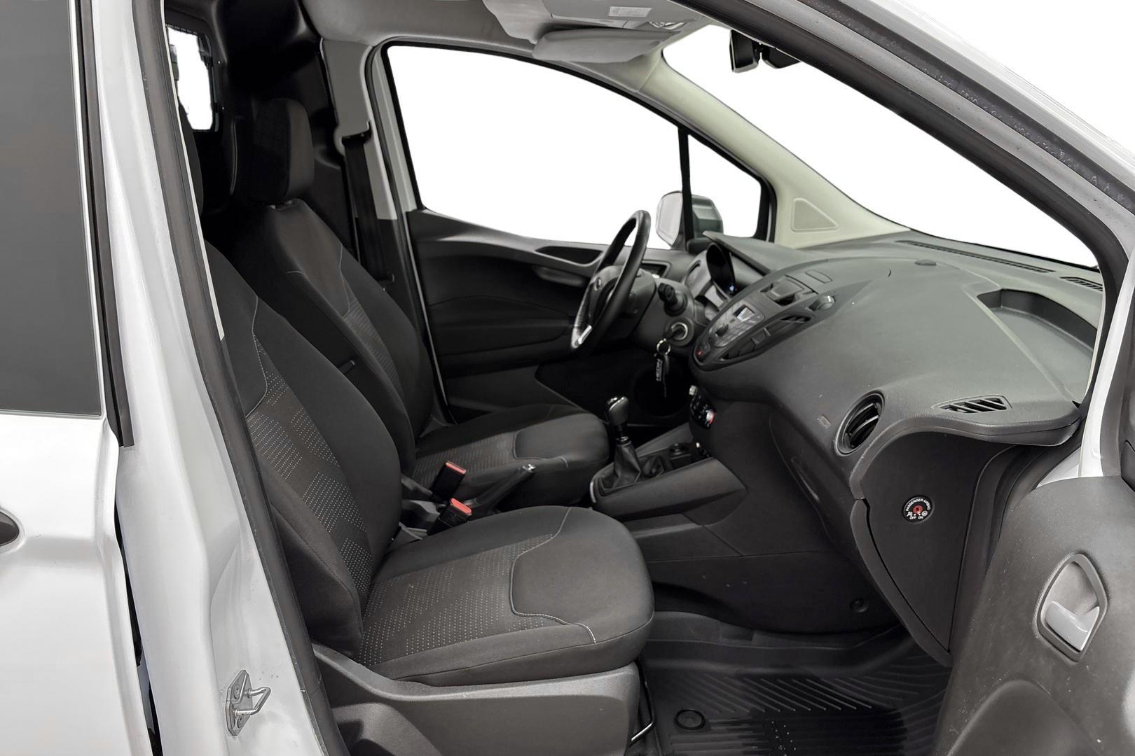 Ford Transit Courier 2023