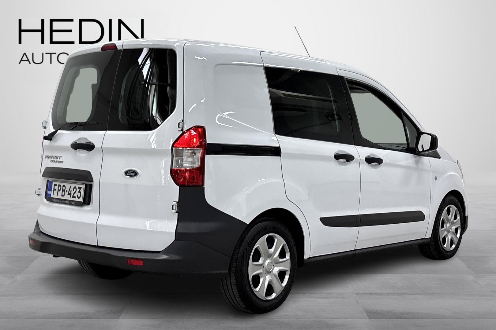 Ford Transit Courier 2023