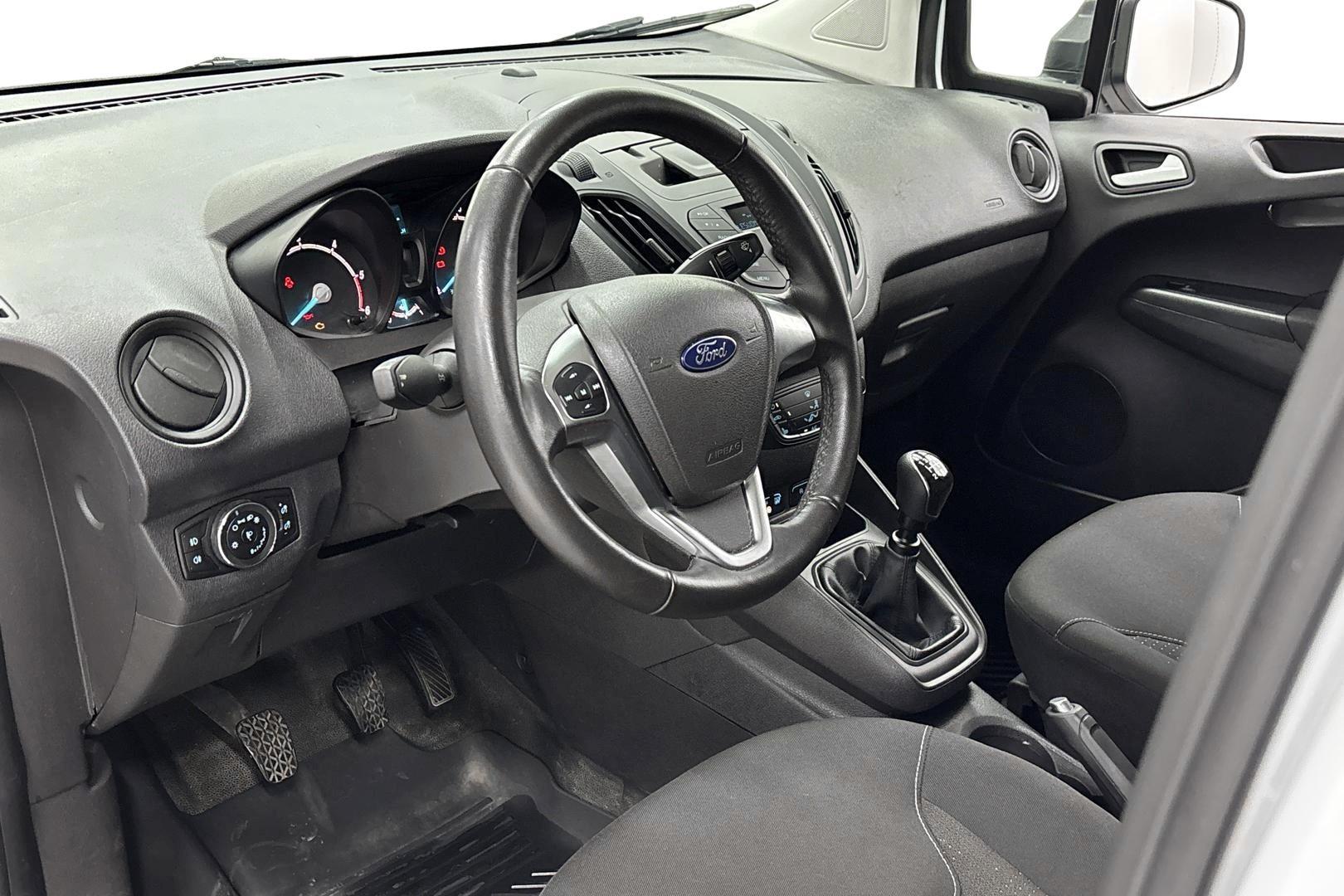 Ford Transit Courier 2023