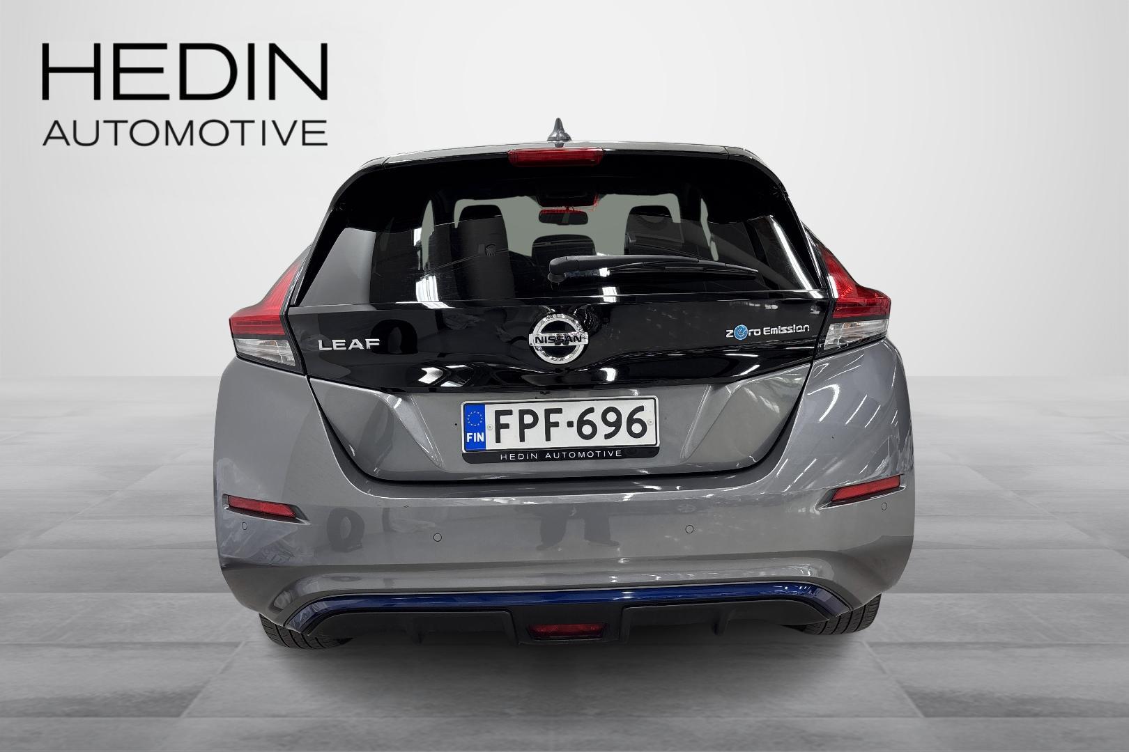 Nissan Leaf 2021