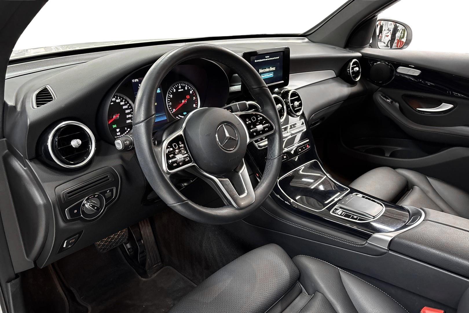 MERCEDES-BENZ GLC 2020