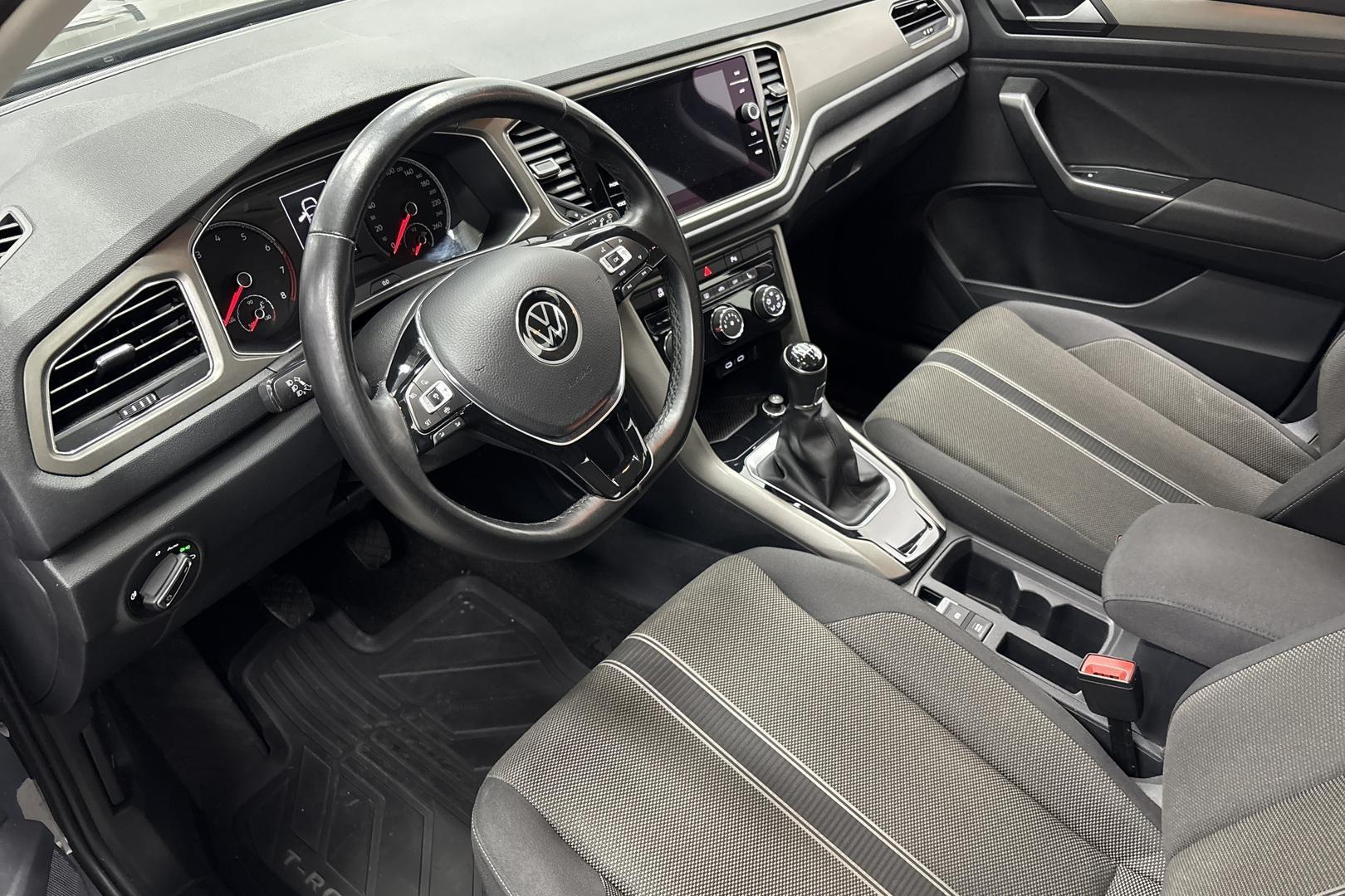 VOLKSWAGEN T-Roc 2021
