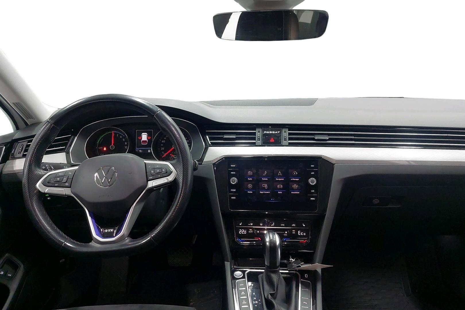 Volkswagen Passat 2021