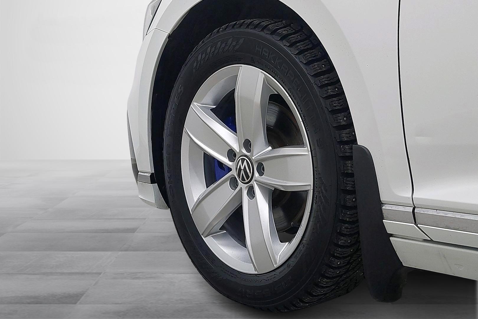 Volkswagen Passat 2021