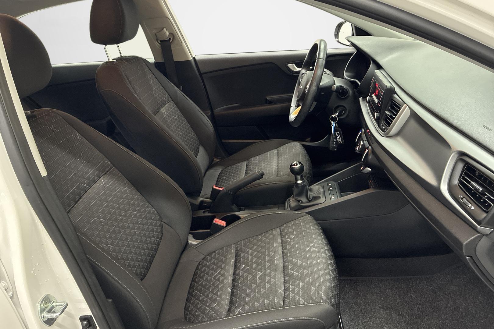 KIA Rio 2023