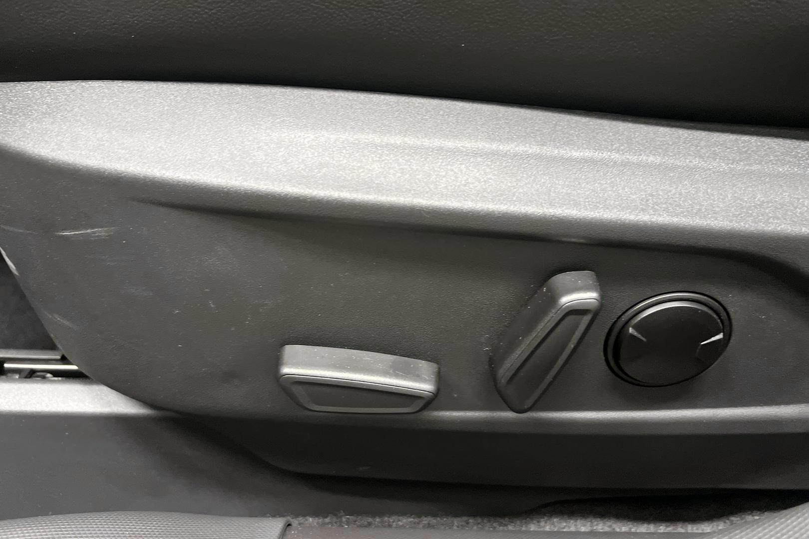 Ford Mustang Mach-E 2025