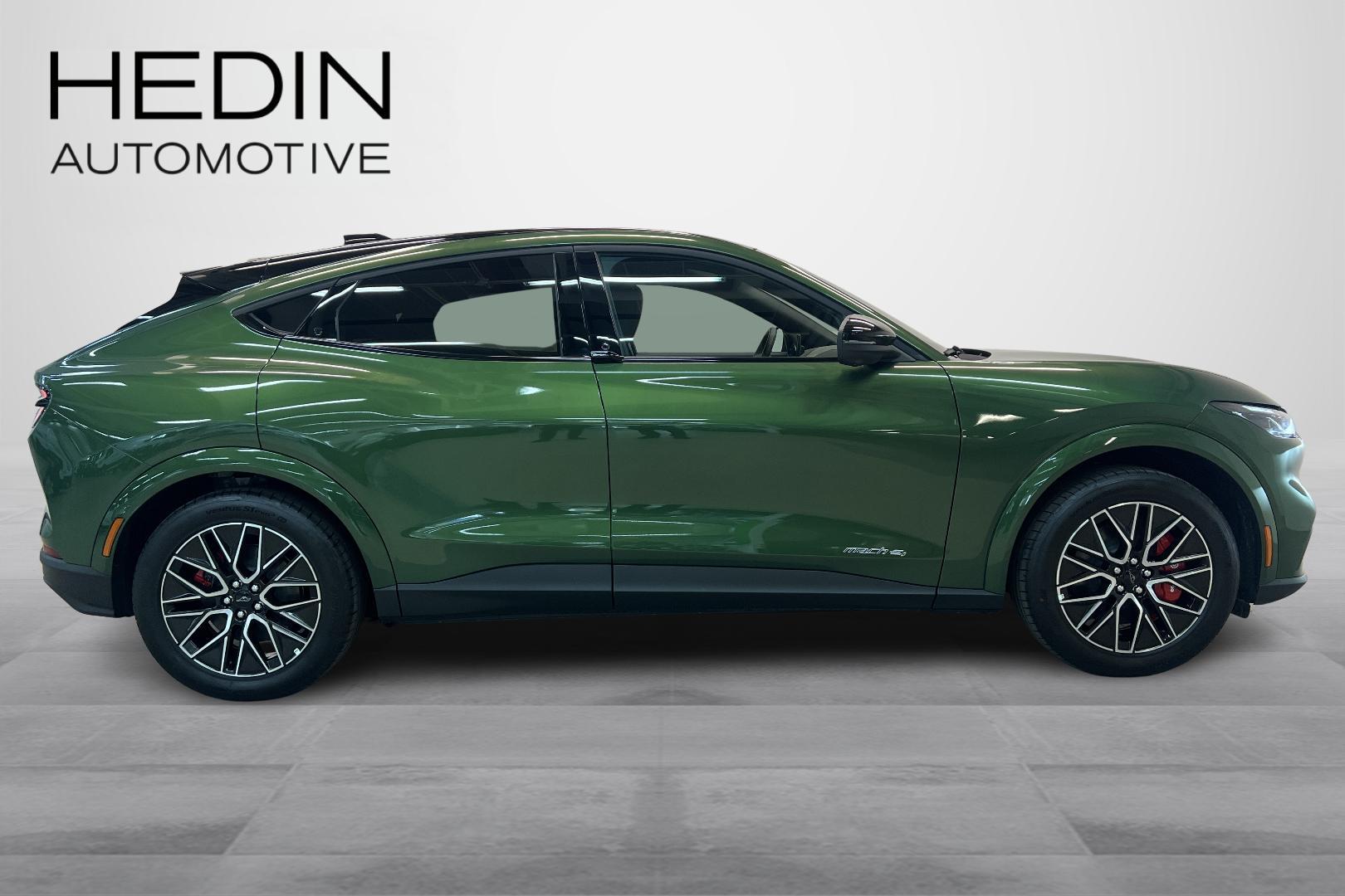 Ford Mustang Mach-E 2025