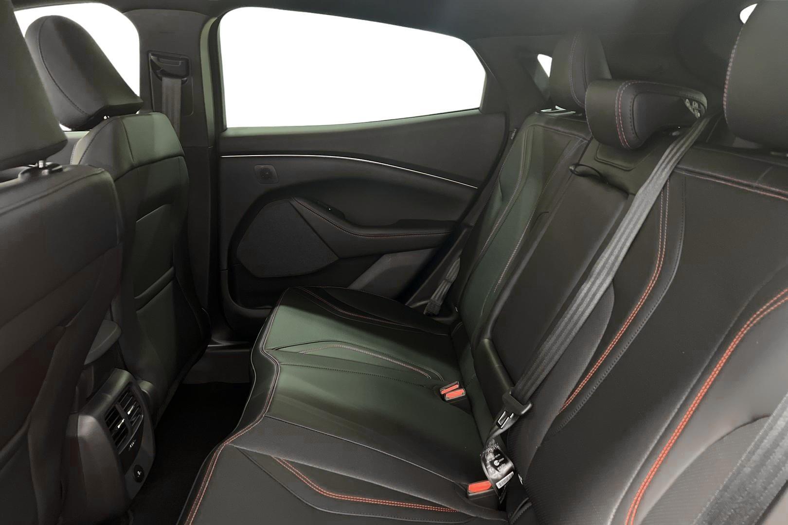 Ford Mustang Mach-E 2025