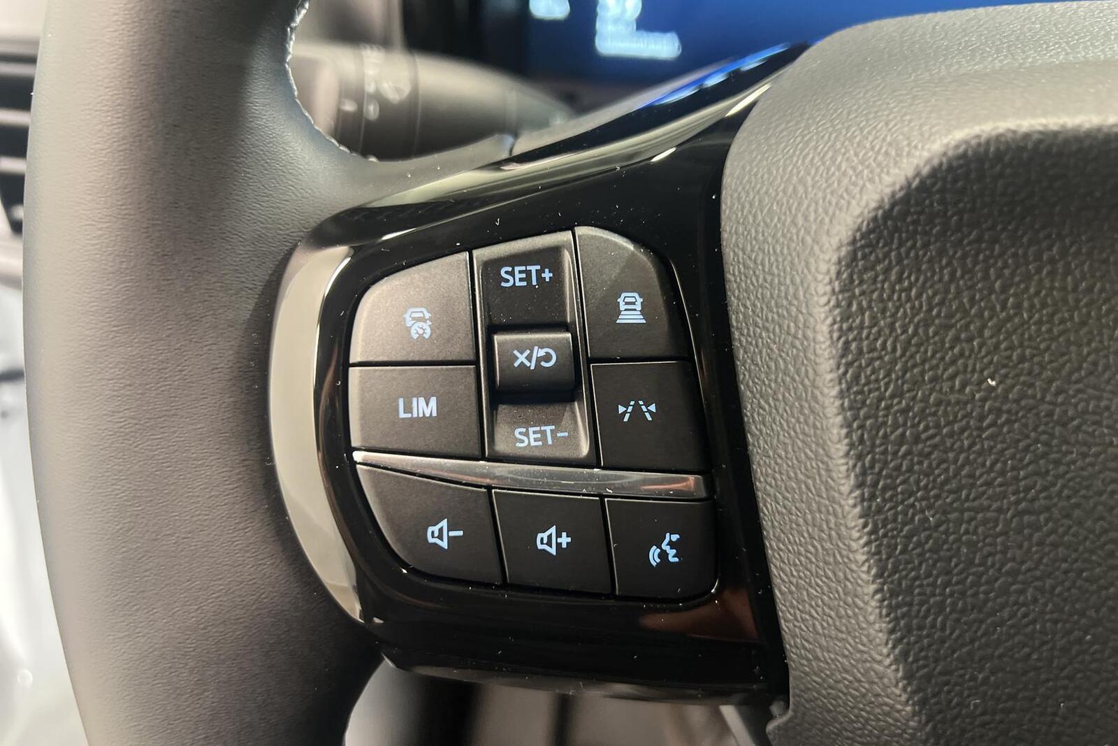 Ford Transit Courier 2025