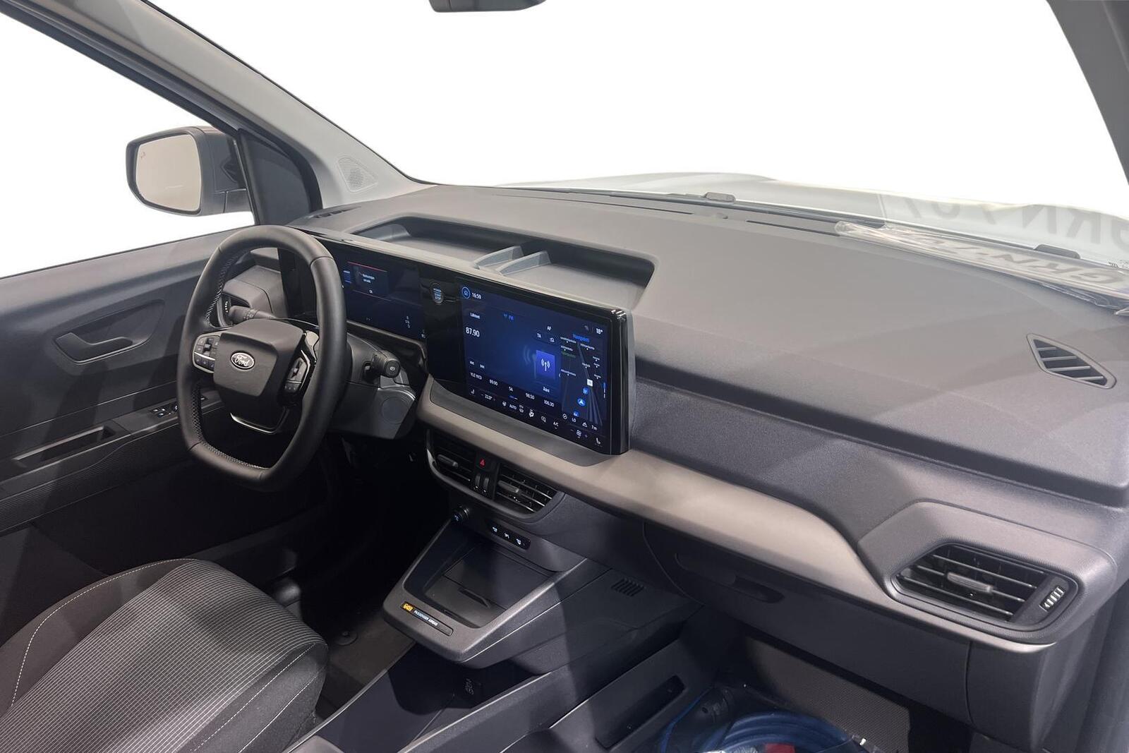 Ford Transit Courier 2025