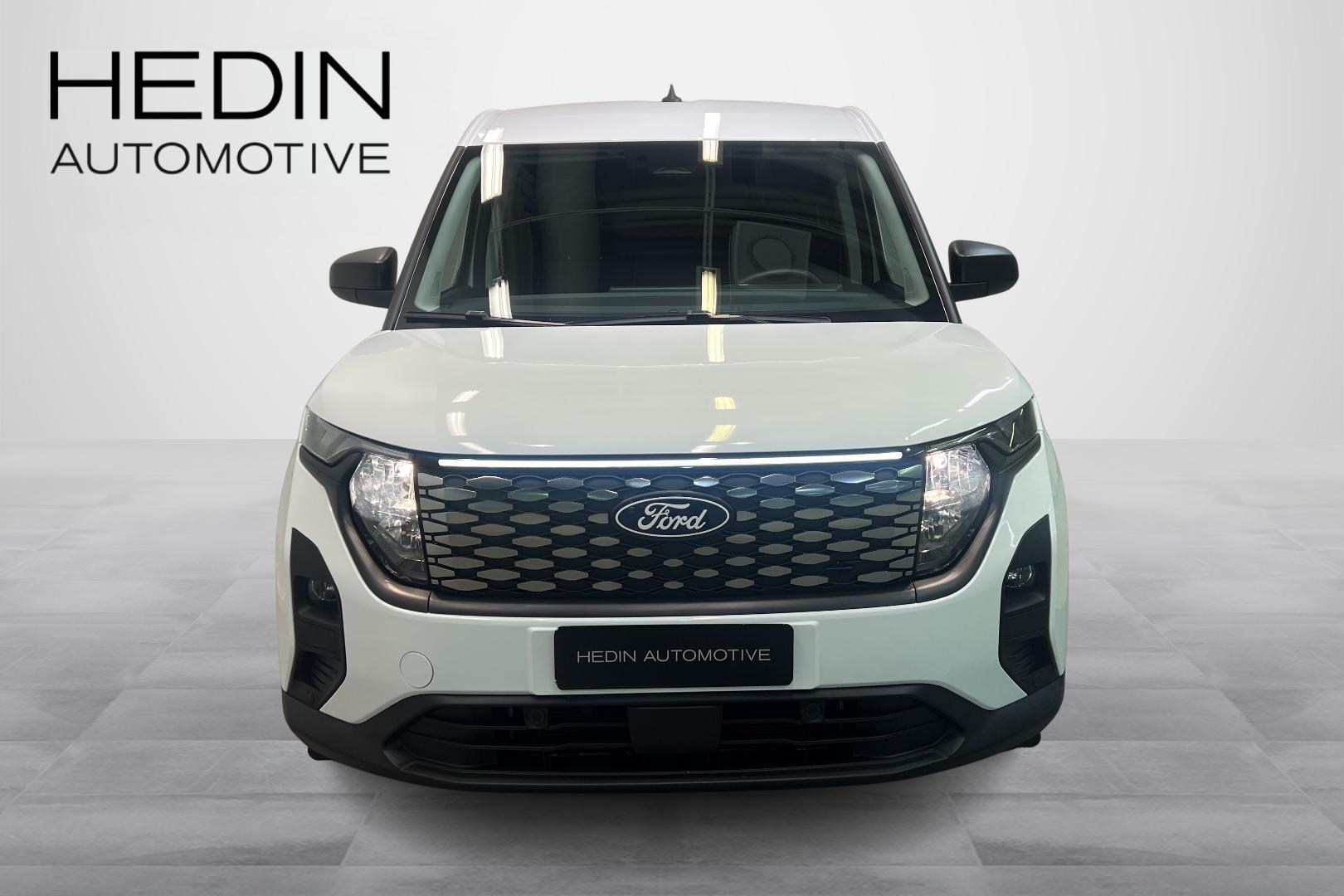 Ford Transit Courier 2026