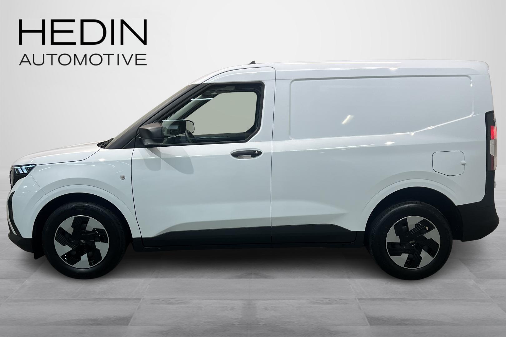 Ford Transit Courier 2026