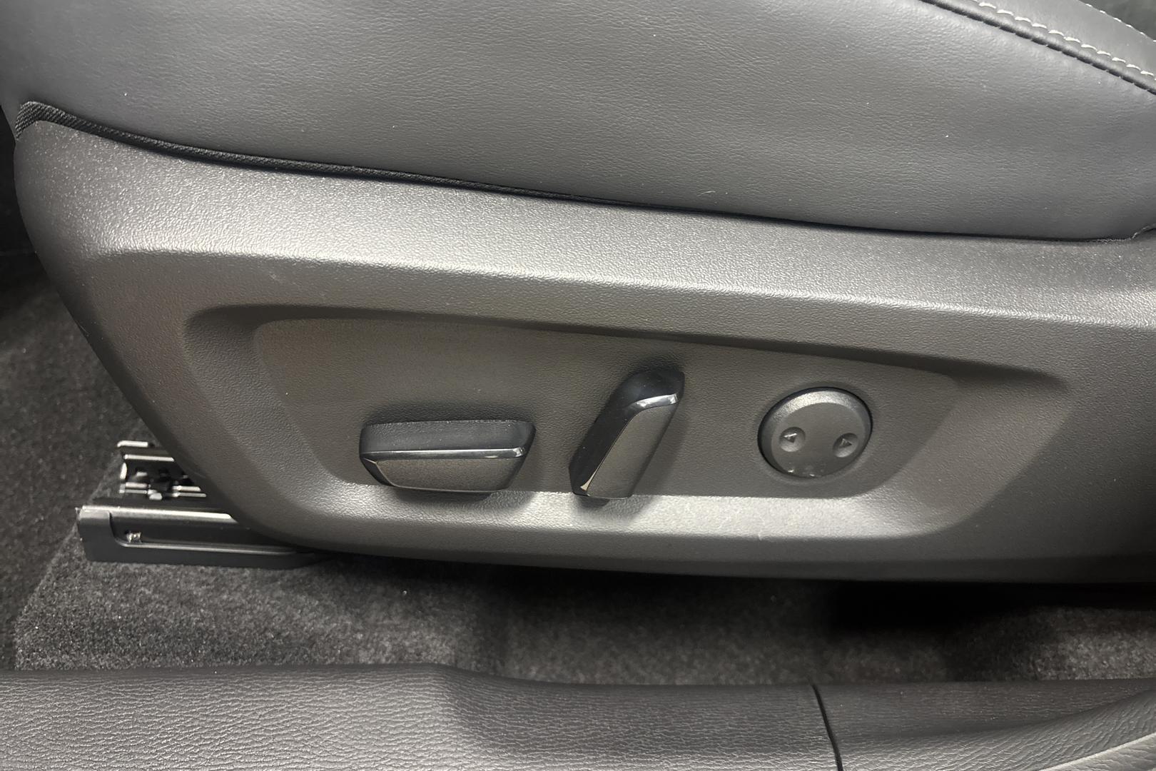 MITSUBISHI OUTLANDER 2026