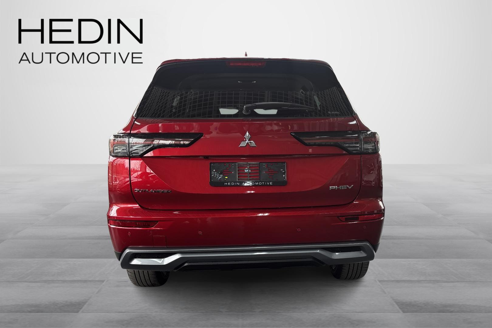 MITSUBISHI OUTLANDER 2026