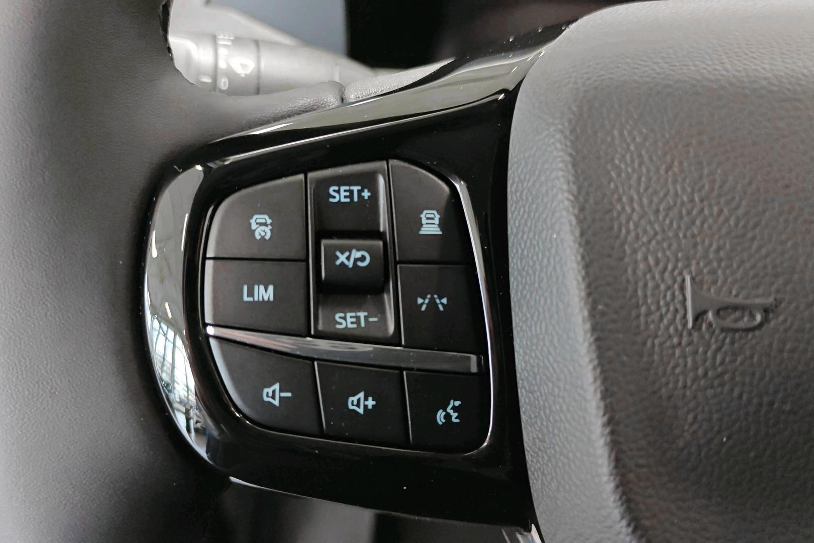 Ford Transit Custom 2025