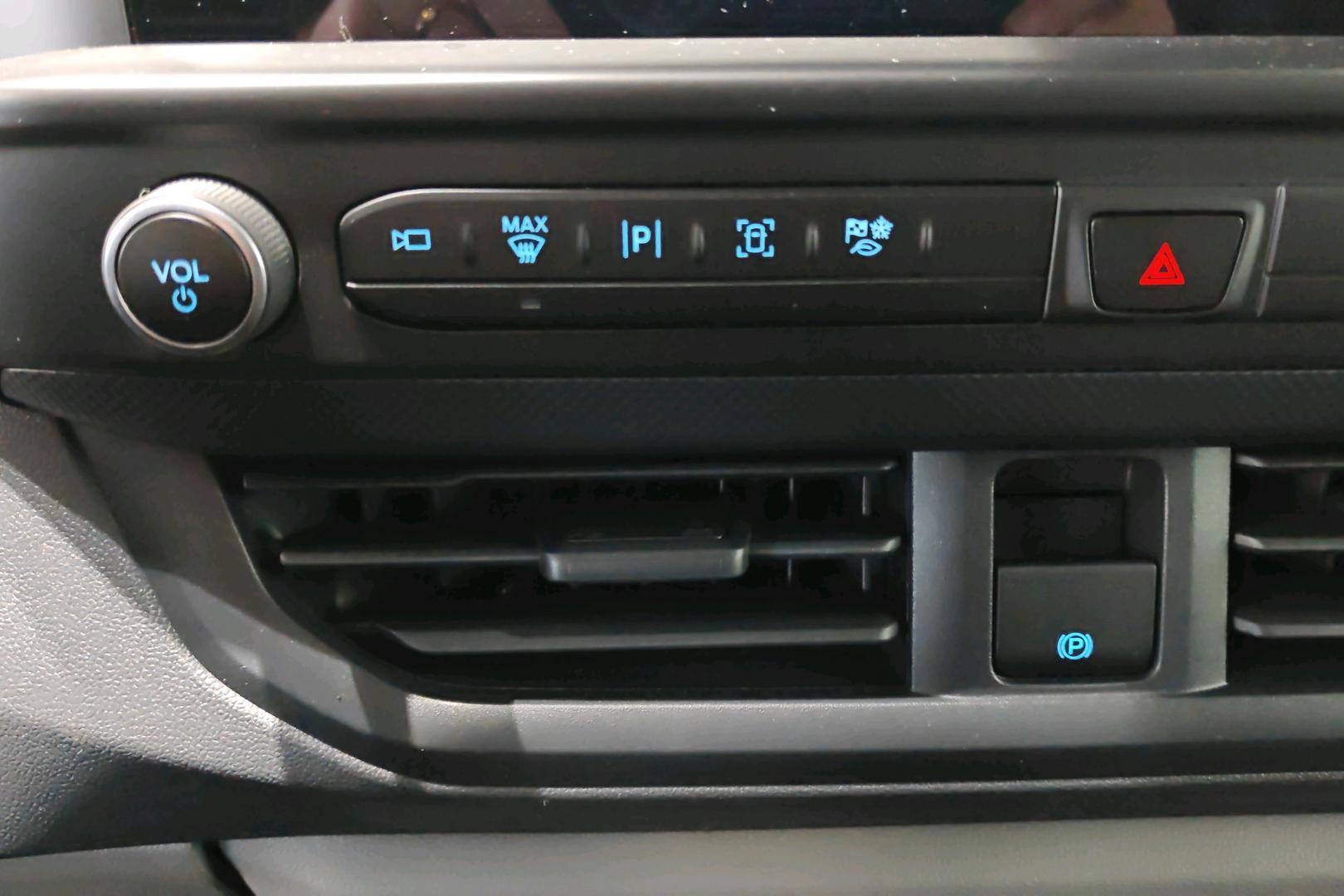 Ford Transit Custom 2025