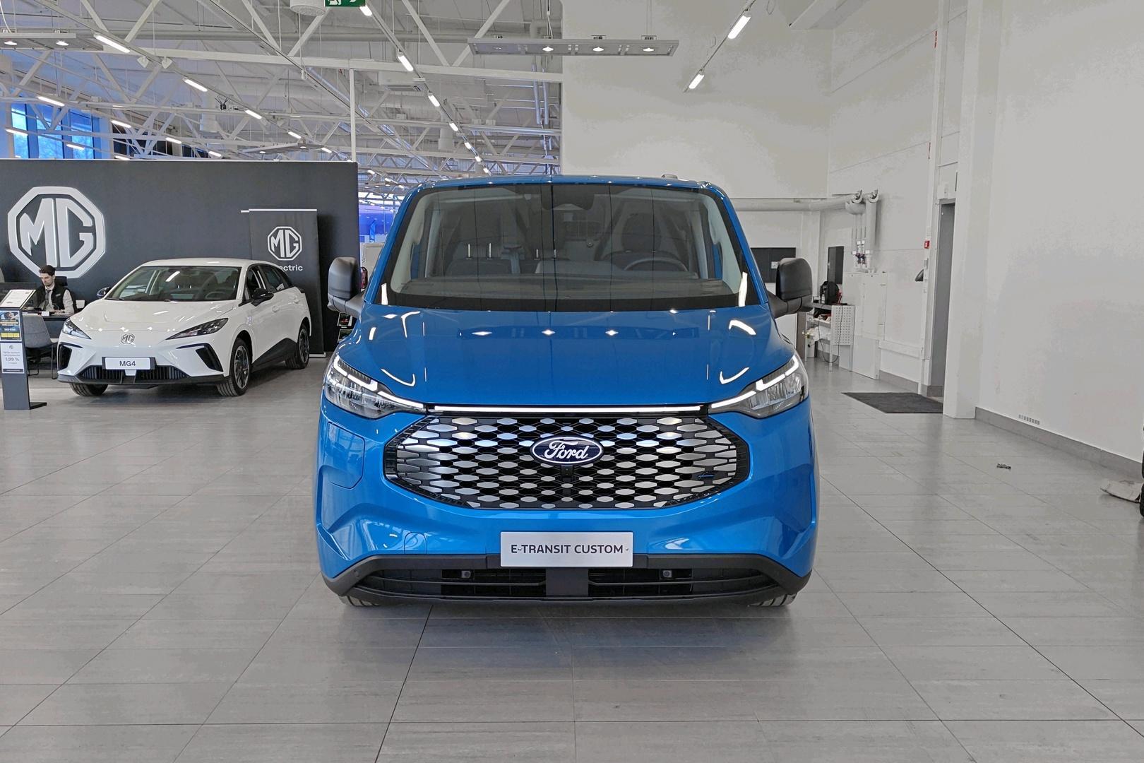 Ford Transit Custom 2025