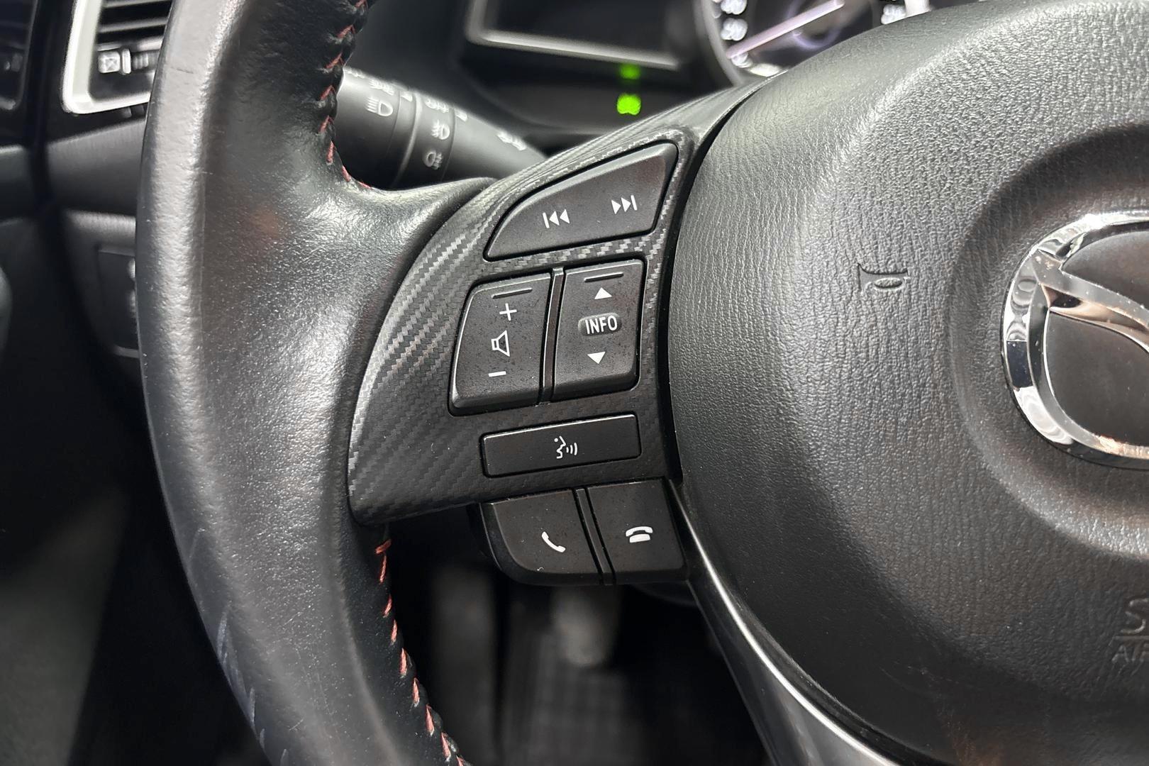 MAZDA Mazda3 2016