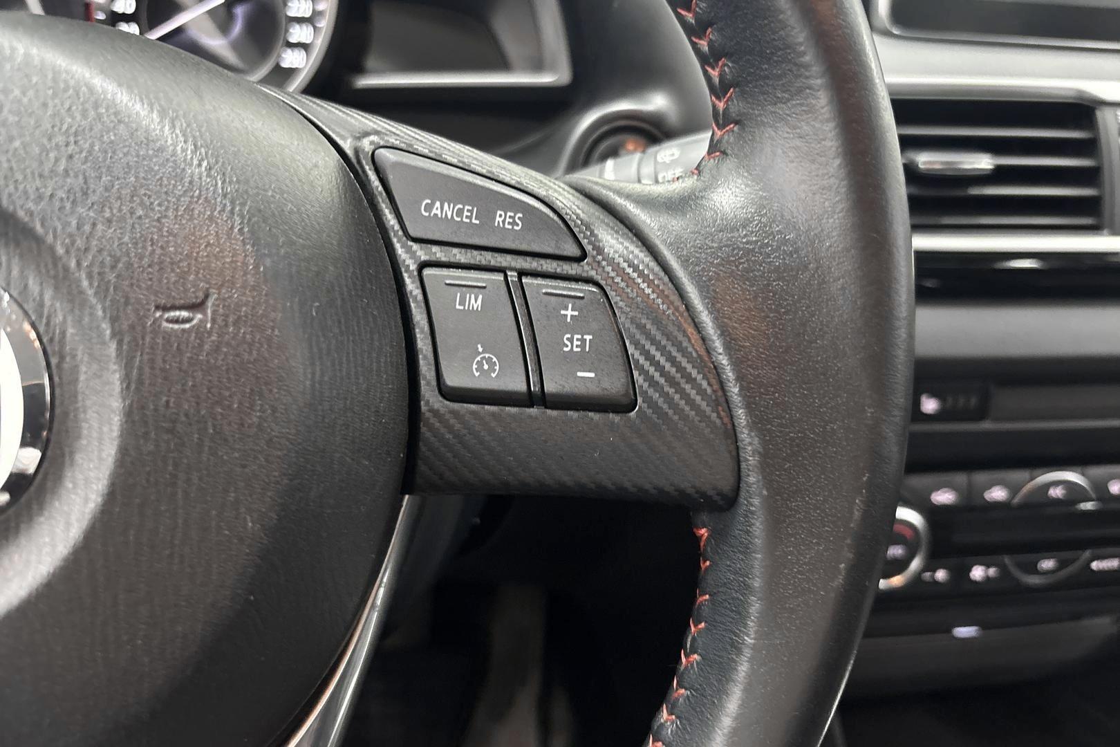 MAZDA Mazda3 2016