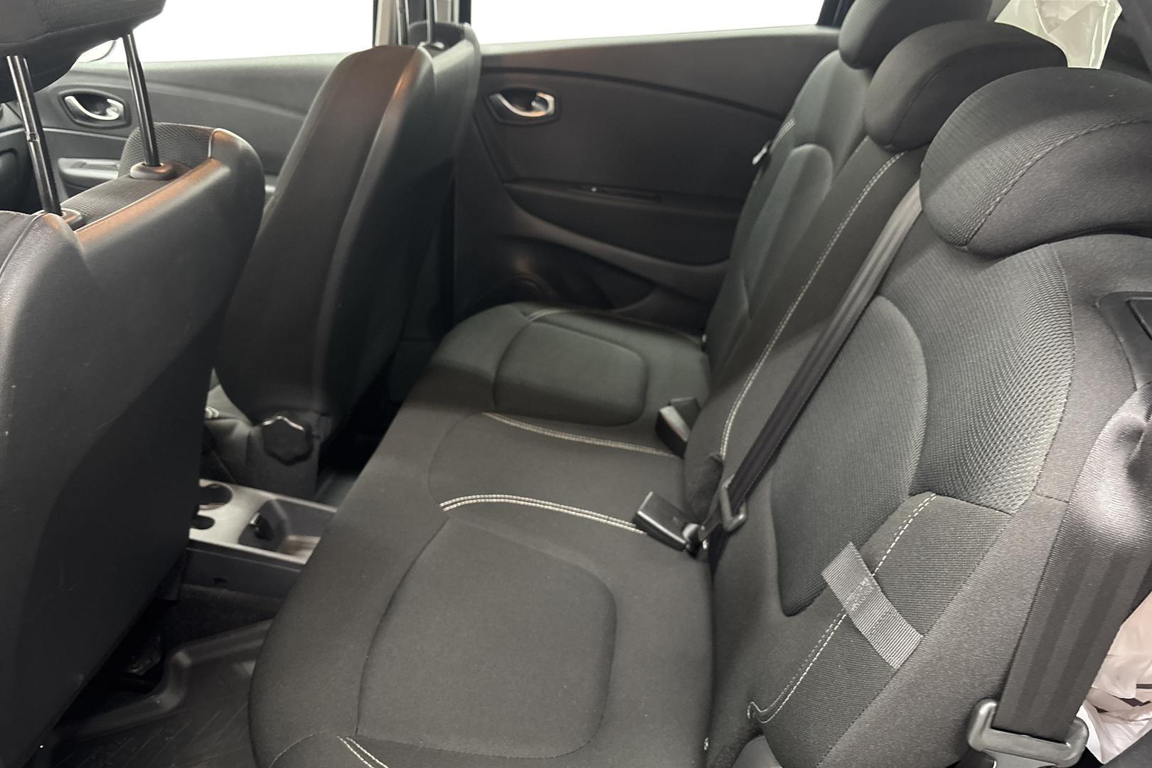 RENAULT Captur 2018