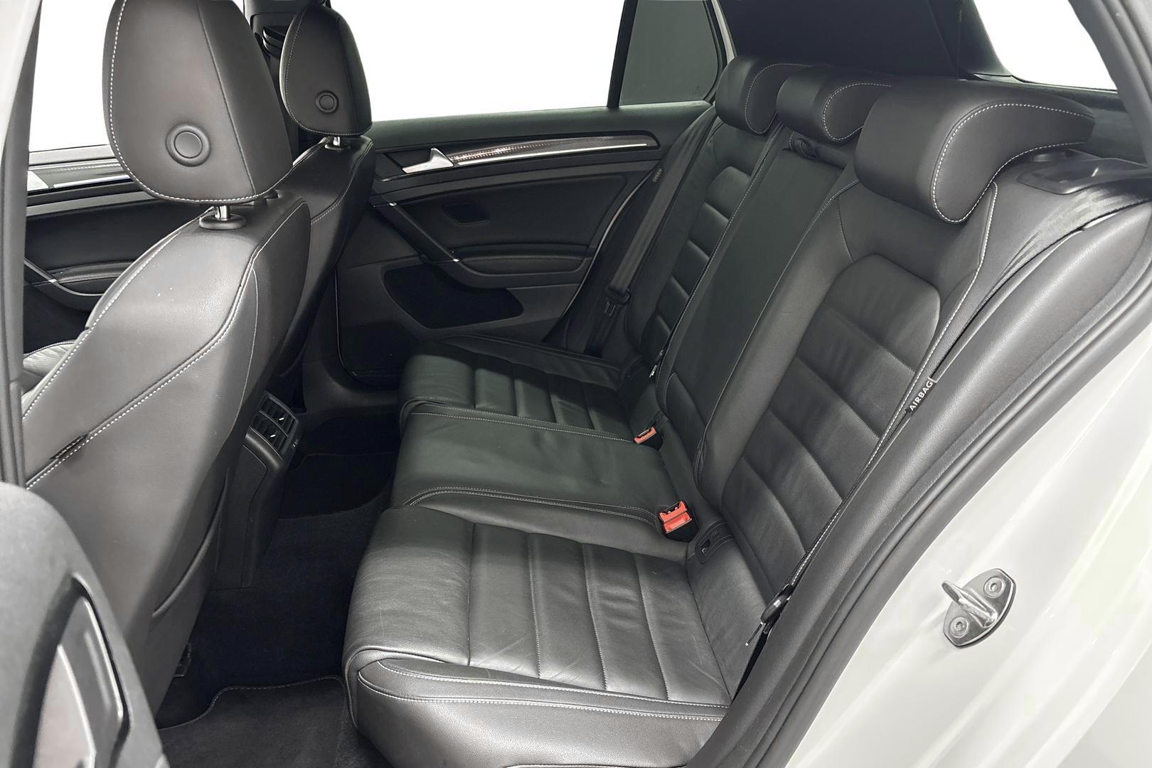 Volkswagen Golf 2016