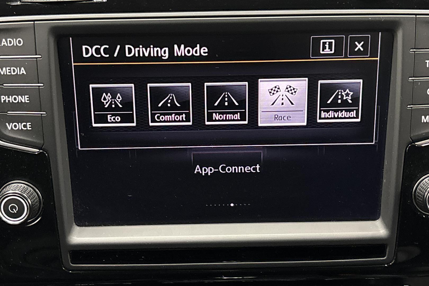 Volkswagen Golf 2016