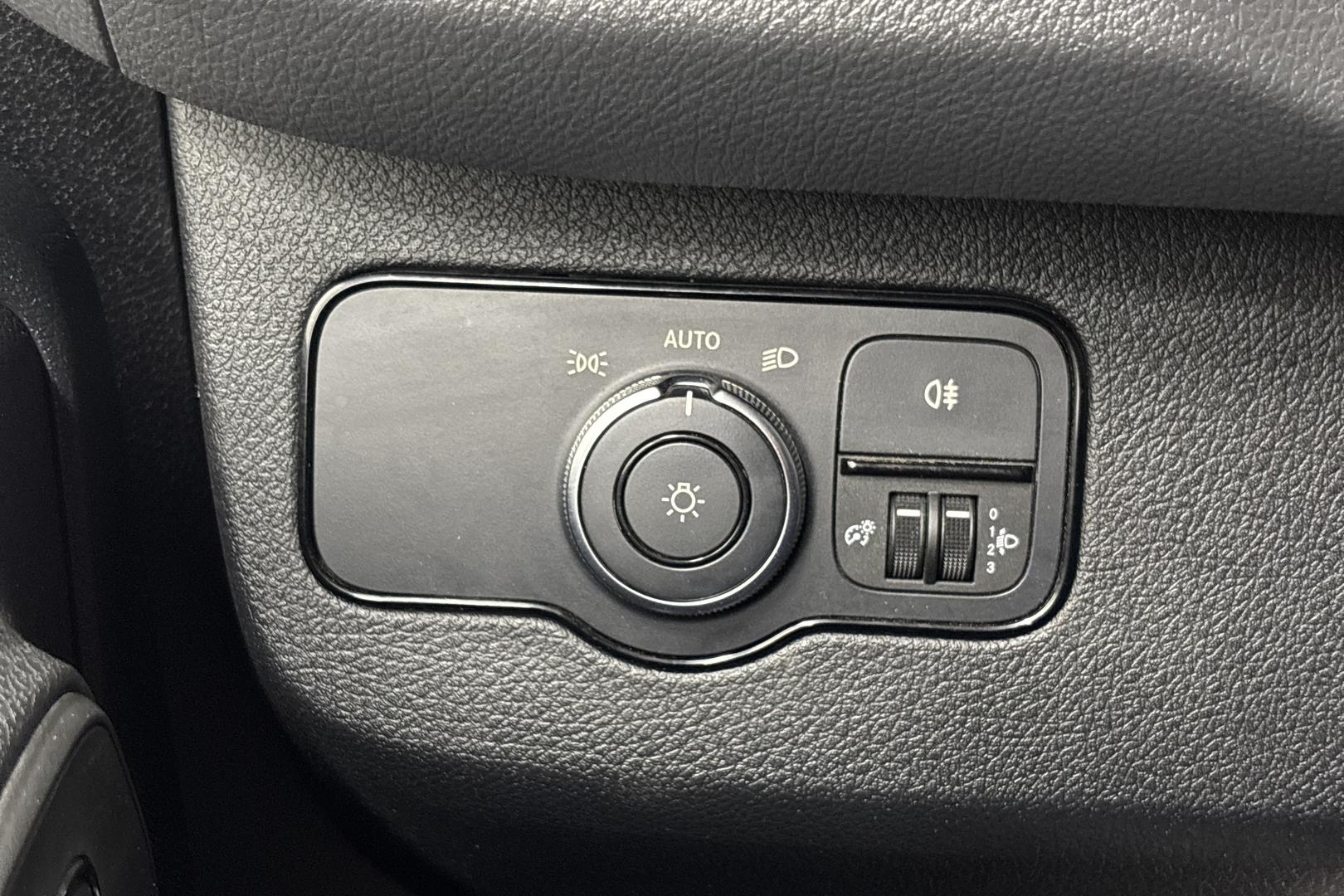 Mercedes-Benz Sprinter 26