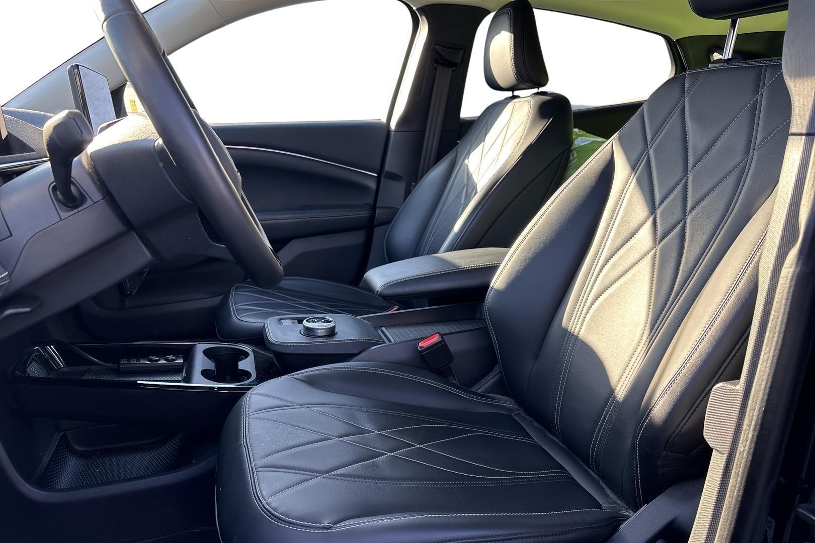 Ford Mustang Mach-E 2022