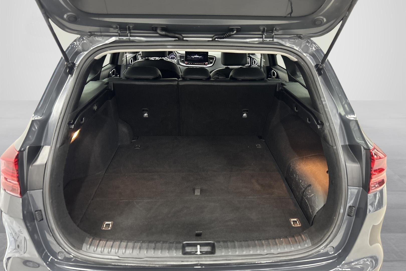 Kia Ceed 10