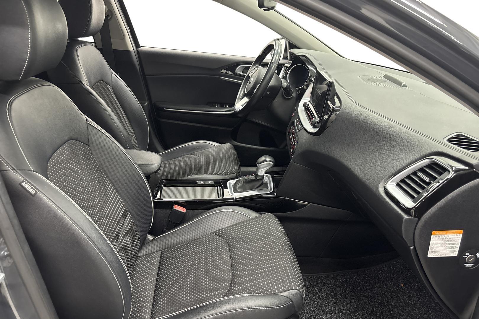 Kia Ceed 12