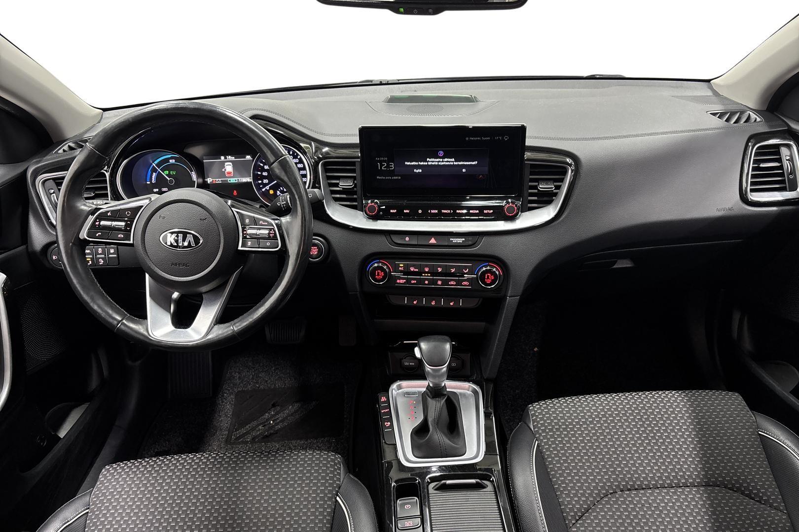 Kia Ceed 8