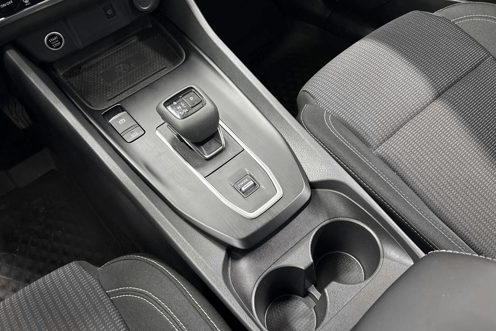 NISSAN Qashqai 2023