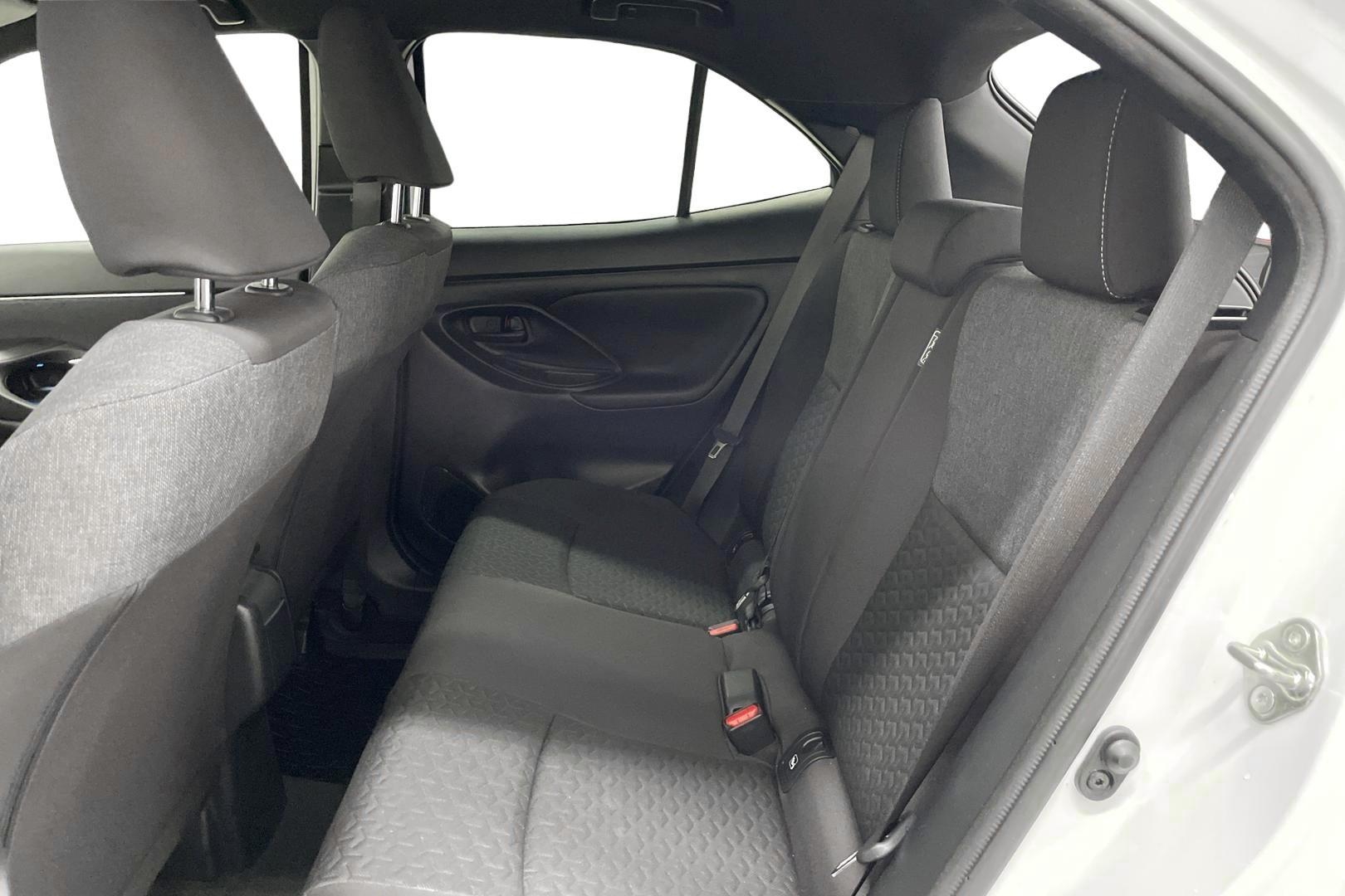 TOYOTA Yaris Cross 2023