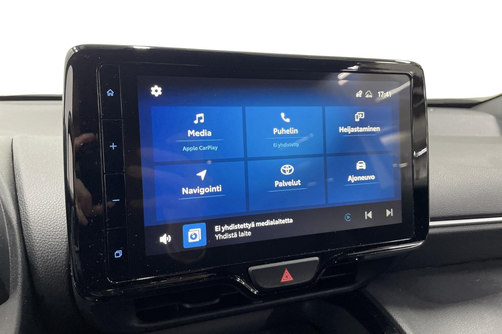 TOYOTA Yaris Cross 2023