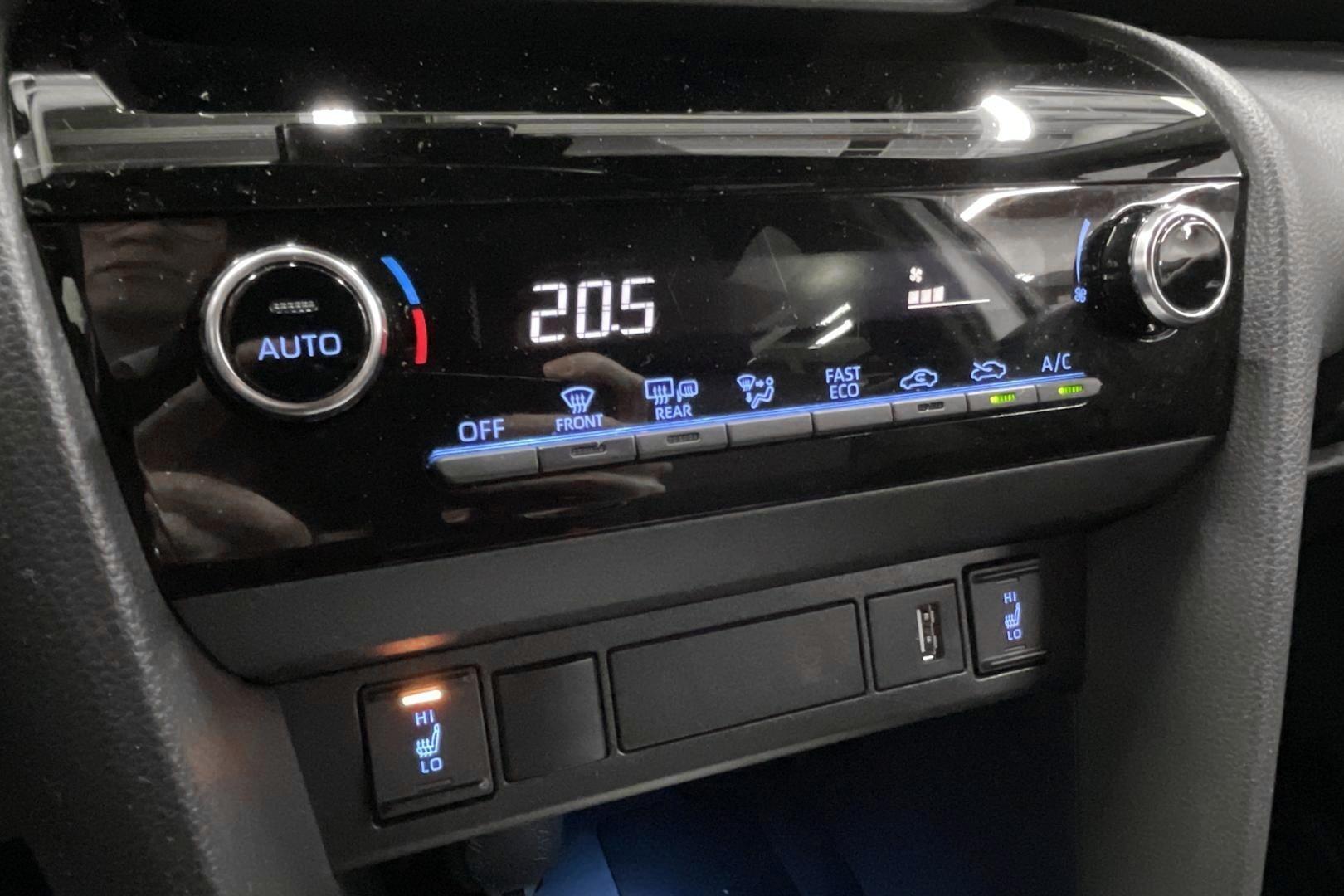 TOYOTA Yaris Cross 2023
