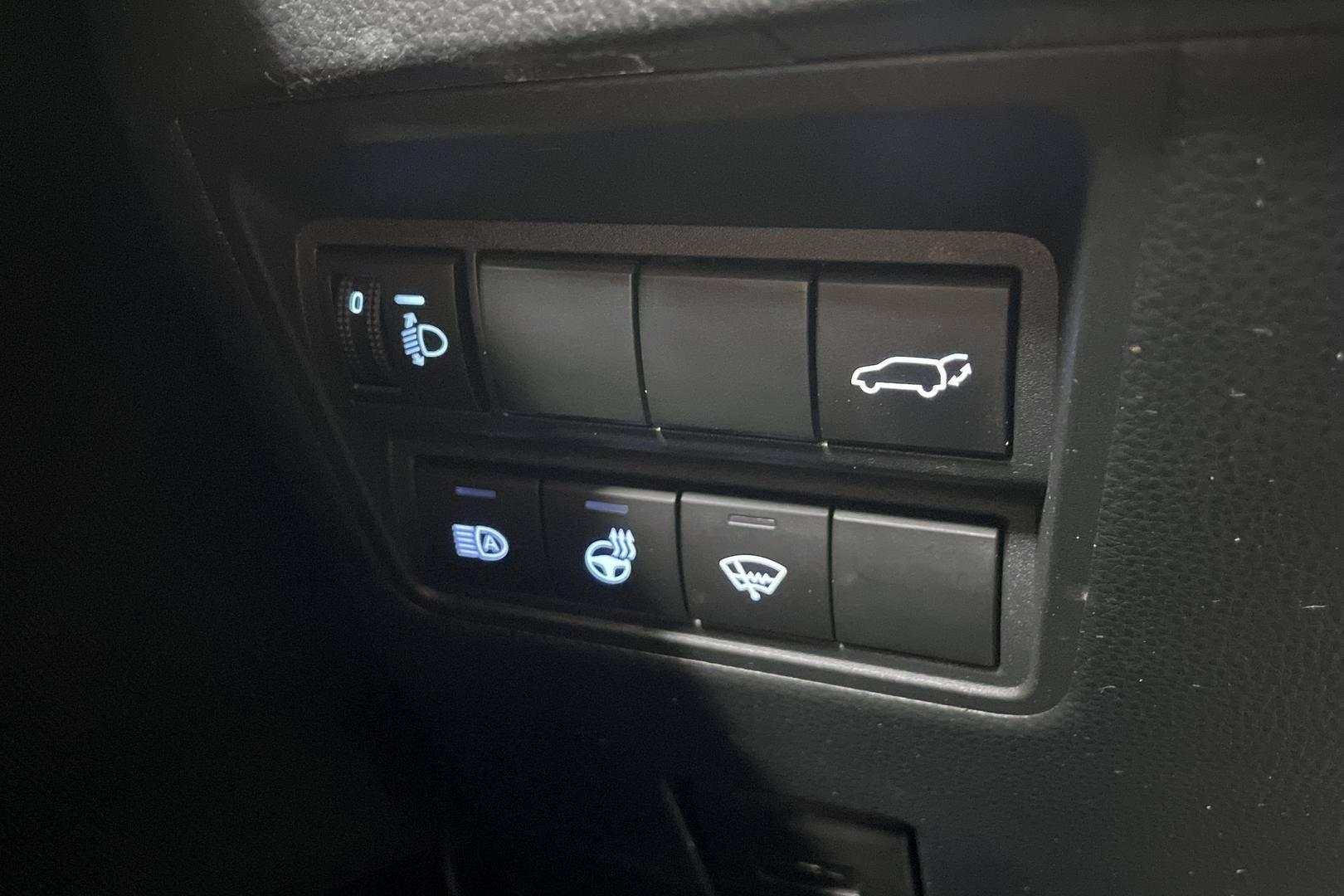 TOYOTA Yaris Cross 2023