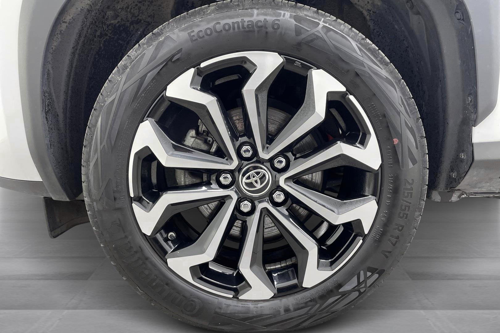 TOYOTA Yaris Cross 2023