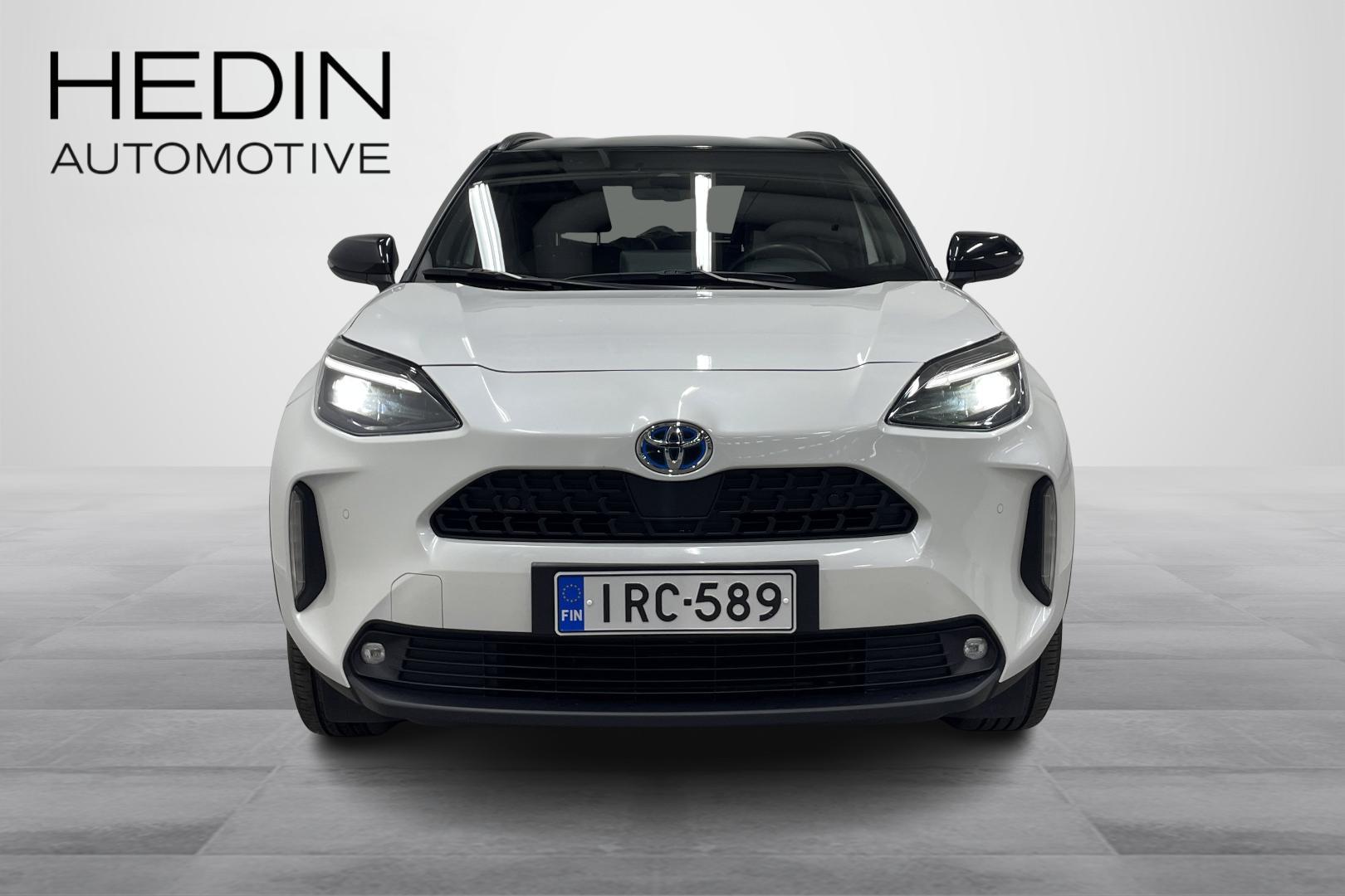 TOYOTA Yaris Cross 2023