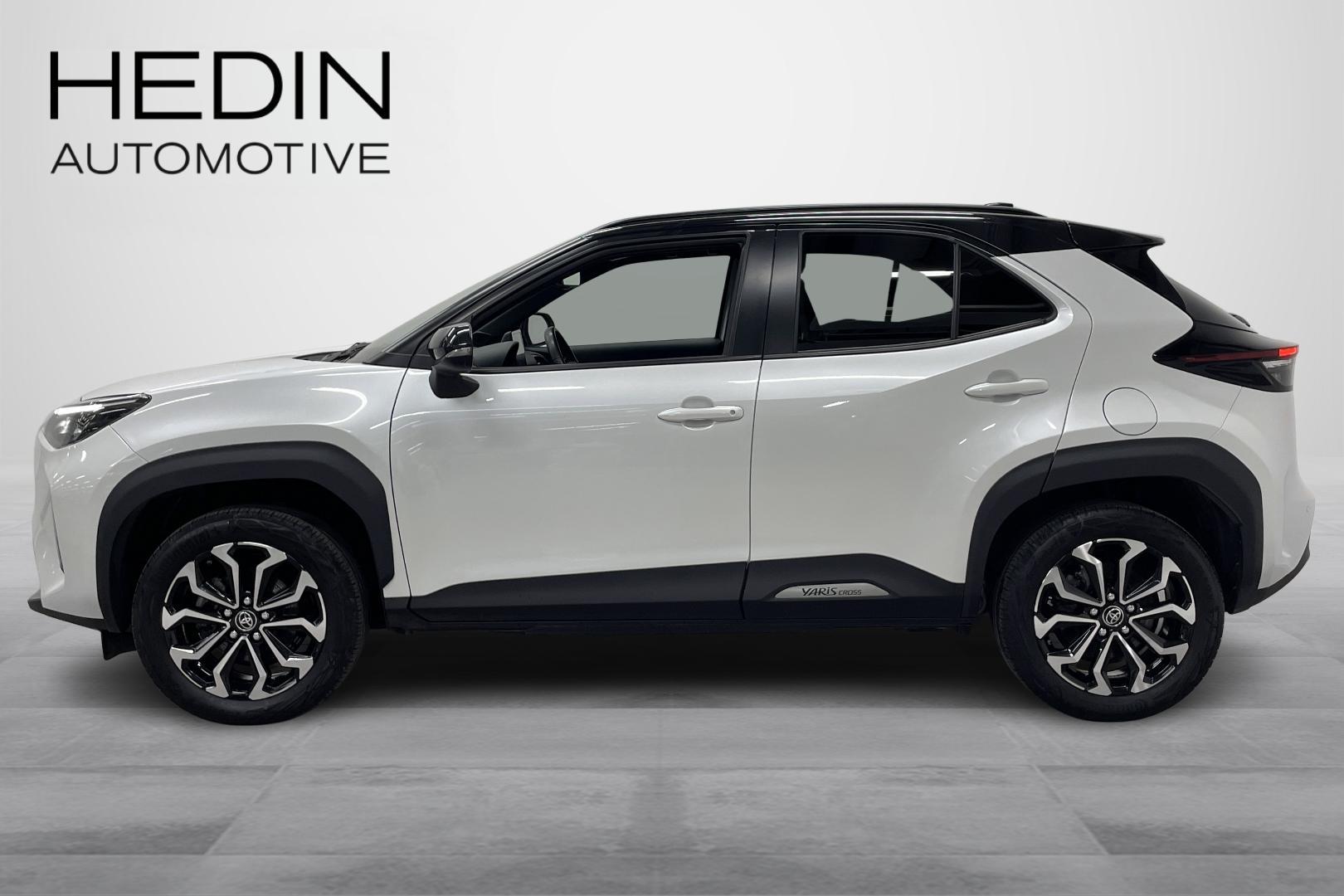 TOYOTA Yaris Cross 2023