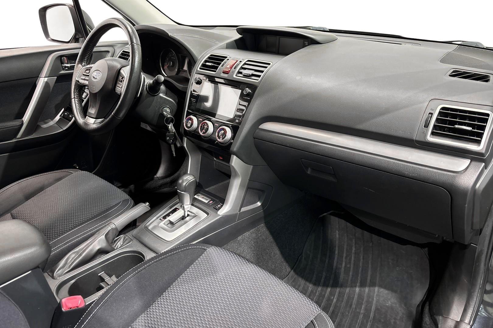 Subaru Forester 2015